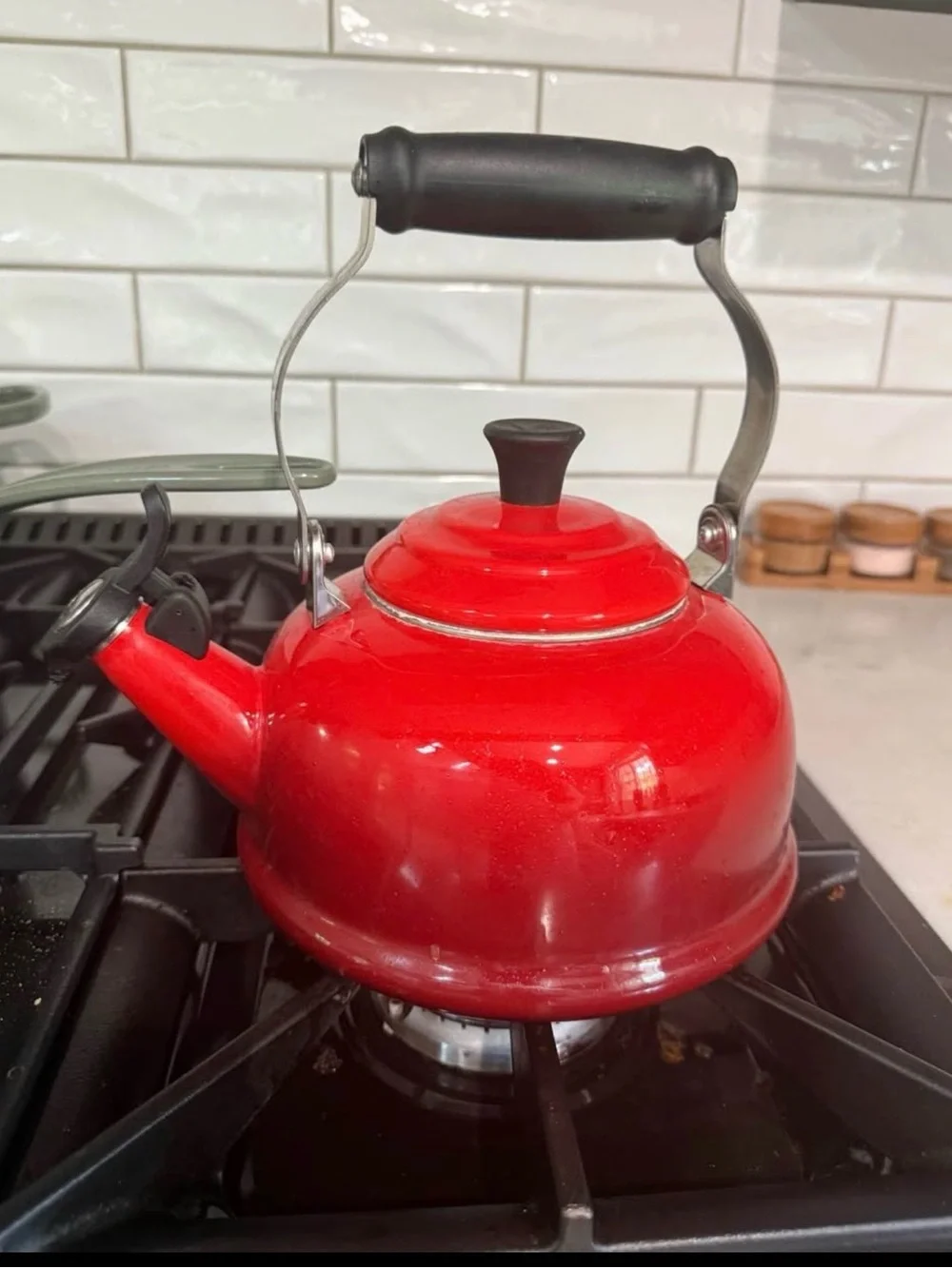 Le cruset red Stovetop Whistling Kettle with Black Handle